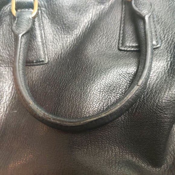 Vintage Michael Kors Black Leather Purse. Multiple Pockets. Sturdy Stitching. - Picture 2 of 10